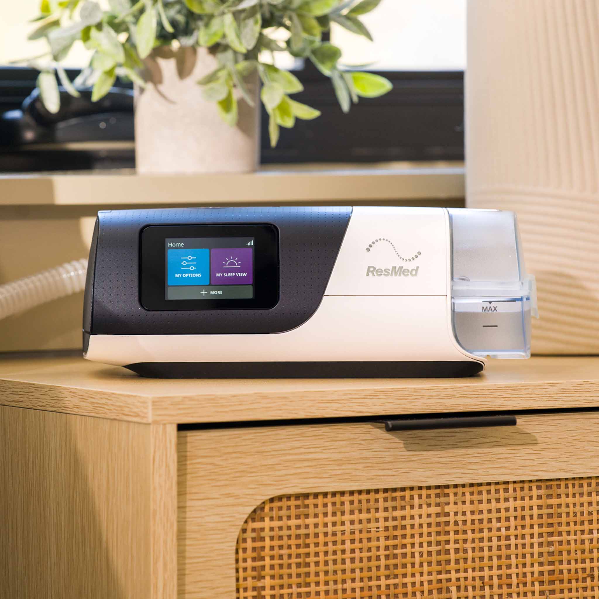 AirSense 11 with AirFit F20 - Image 15
