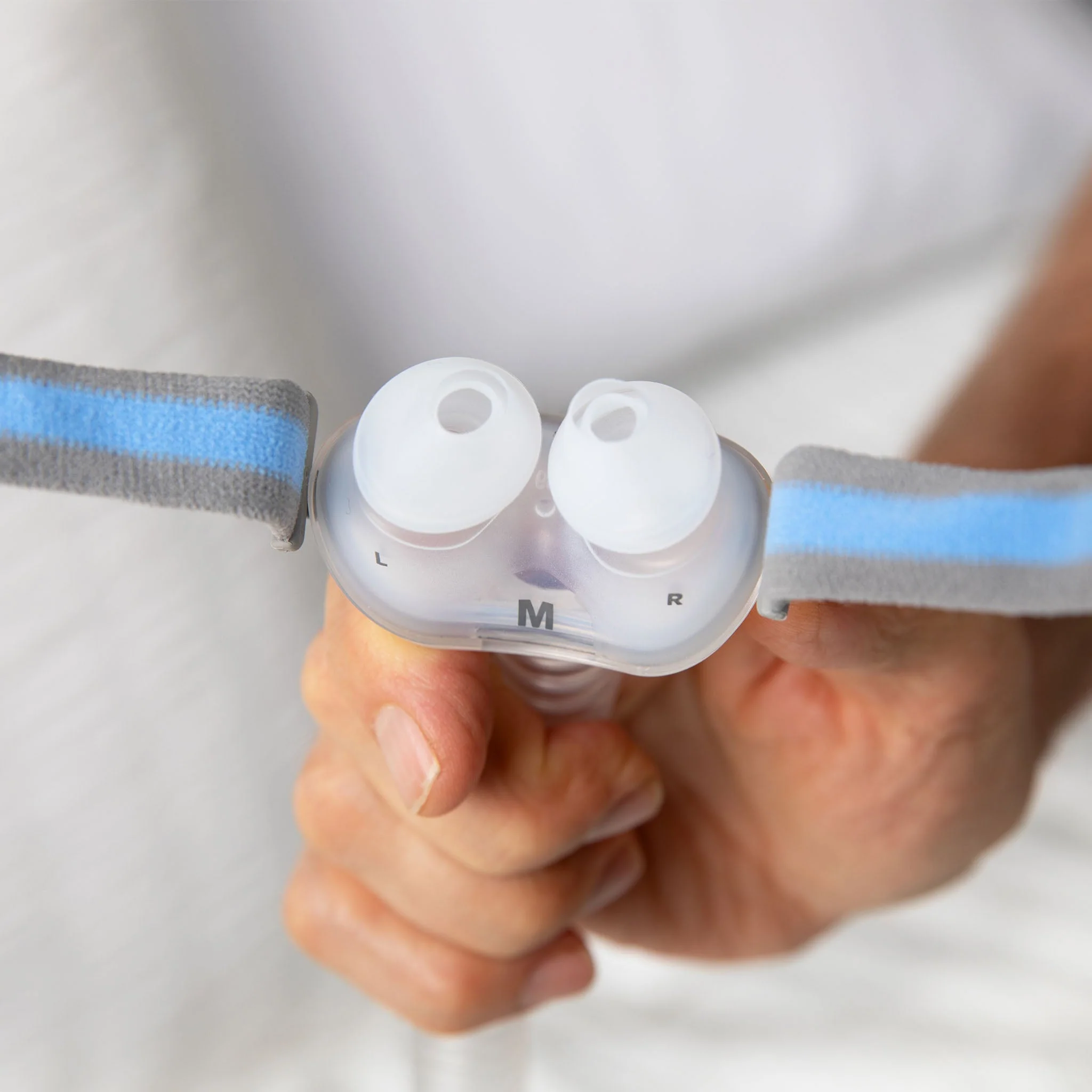 AirSense 11 with P10 Nasal Pillow Mask Bundle - Image 10
