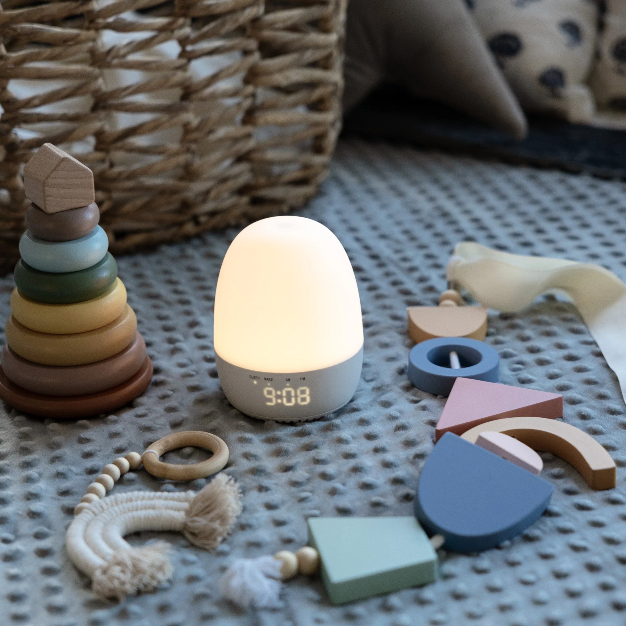 Light to Rise Sleep Trainer & Sound Machine - Image 4