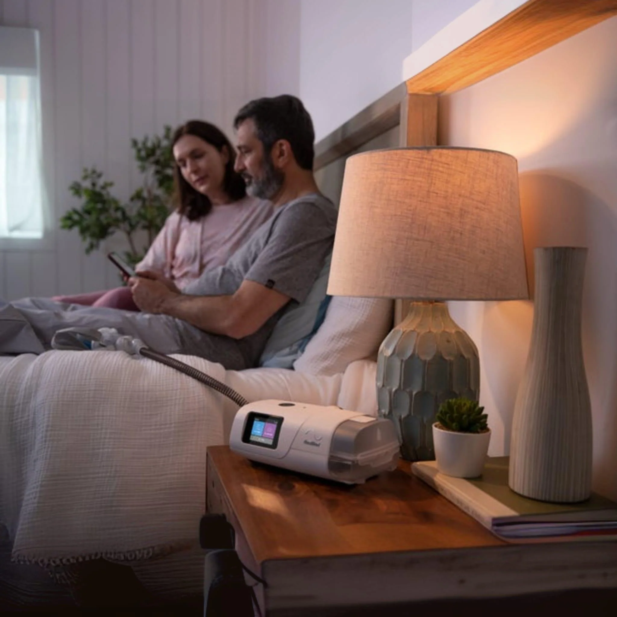 ResMed AirCurve 11 VAuto with HumidAir Humidifier - Image 3